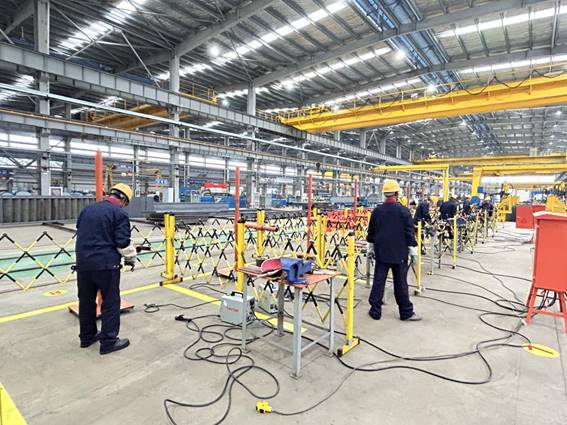 公司举办电焊工、电工技术比武